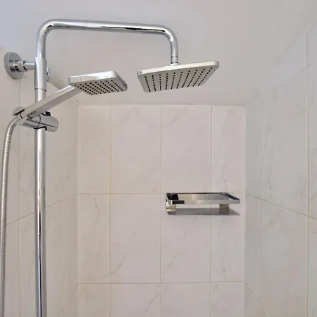 Nyaraló Luxury House In South Limburg , Cleaning Included