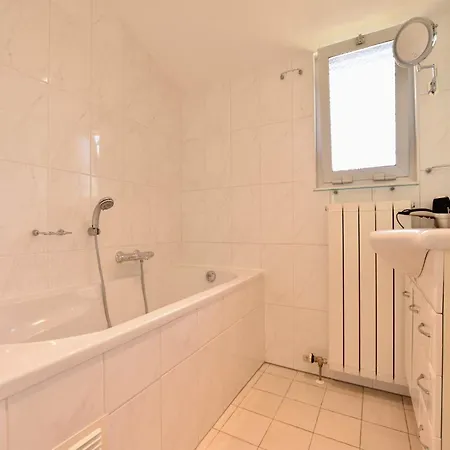 Luxury In Limburg With Bubble Bath, Cleaning Included Holiday home *