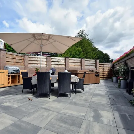 Nyaraló Luxury House In South Limburg , Cleaning Included